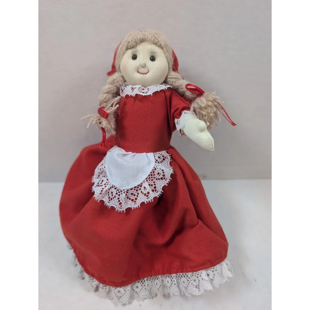 Velmas Designs vintage alma
